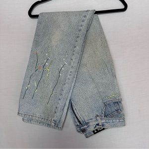 Vintage Flower Embroidered Jeans 8